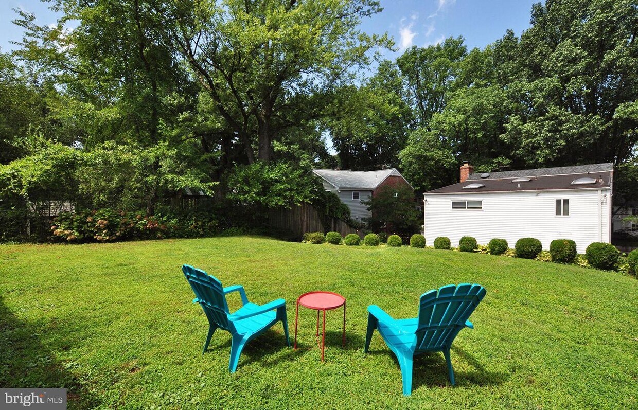 Foto principal - 4306 Kentbury Dr