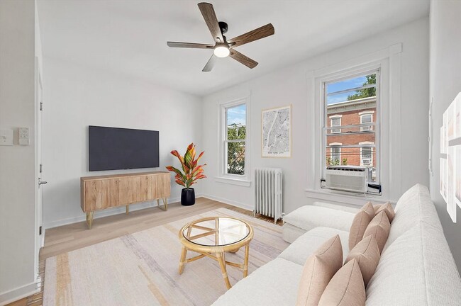 Foto del edificio - 3570 Indian Queen Ln