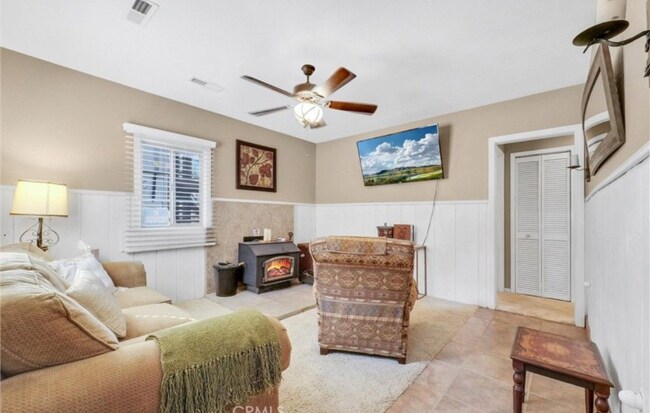 Foto del edificio - 710 Marin Rd