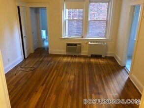 Building Photo - 18 Chauncy St