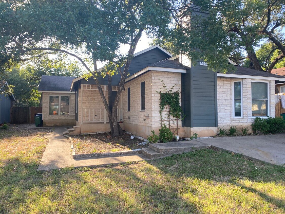 Primary Photo - 9618 Sugar Hill Dr