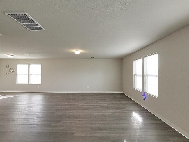 Building Photo - 15427 Grand Sage Dr