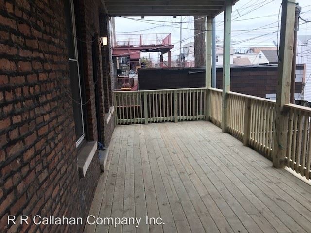 Foto del edificio - 900-902 W 19th St