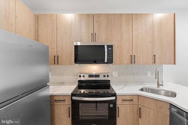 Foto del edificio - 2207 N Franklin St