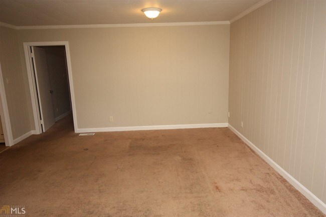 Building Photo - 410 Waverly Way