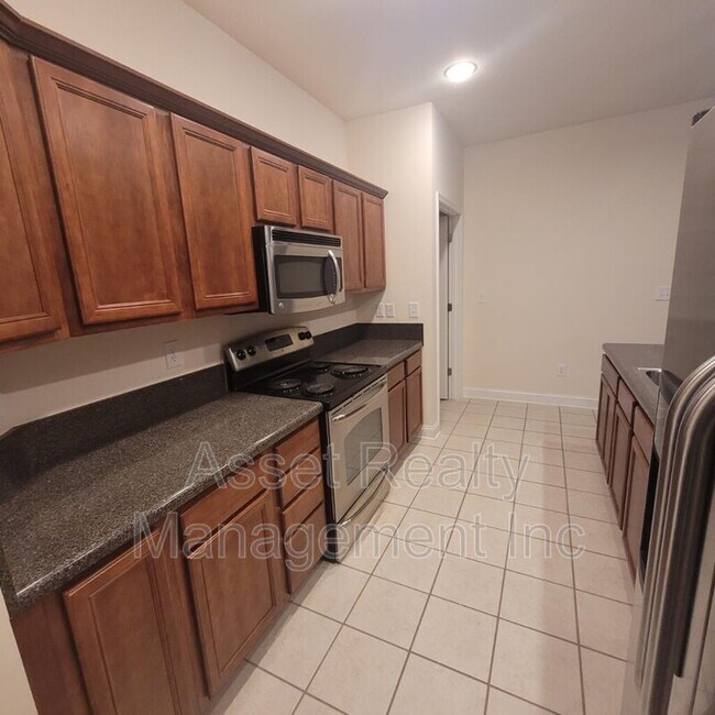 Foto del edificio - 143 Hatleyberry St