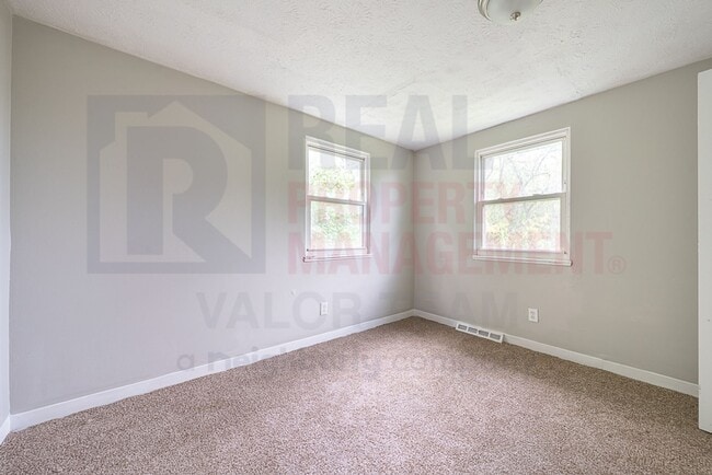 Building Photo - 3060 Charles Carr Pl