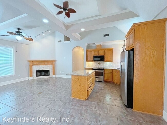 Foto del edificio - 3 br, 2 bath House - 13156 Jennifer Lynn A...