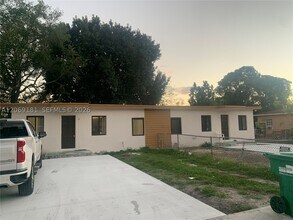 Building Photo - 2238 NW 93rd Terrace