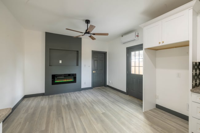 Building Photo - 3925 Verdugo Ln