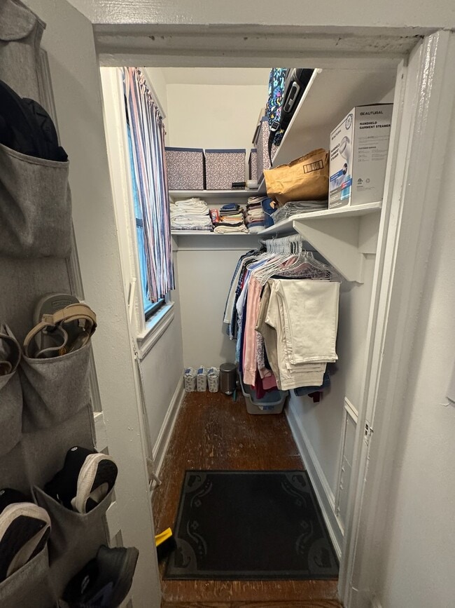 216 #102 walk in closet - President Adams Building
