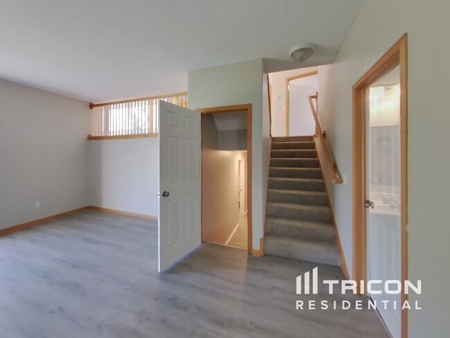 Foto del edificio - 2739 Zumbrota Cir NE