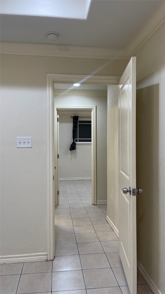Building Photo - 4707 Knottynold Ln