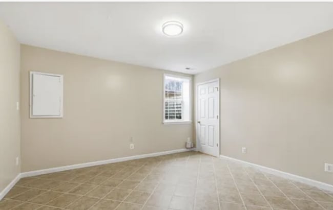 Building Photo - 8310 Rolling Rd