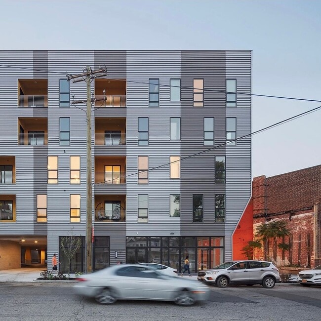 Building Photo - NEW One Bedroom in Brewerytown w/ Roofdeck & Gym!