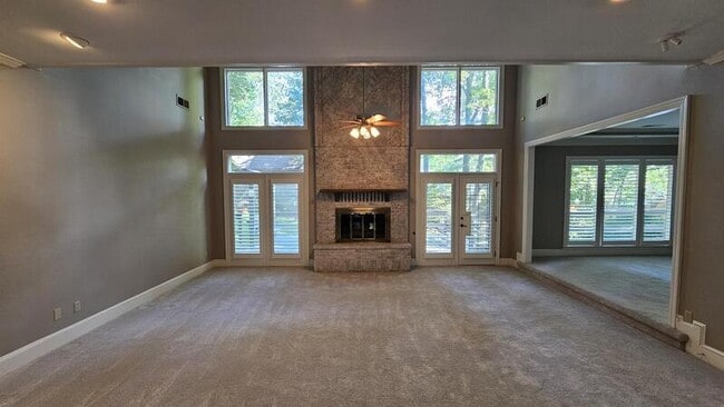 Building Photo - 8486 Hunters Forest Cove