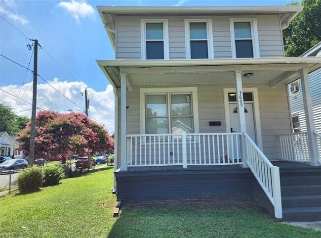Photo - 3605 Killam Ave House