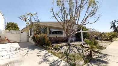 Building Photo - 506 Stewart Dr