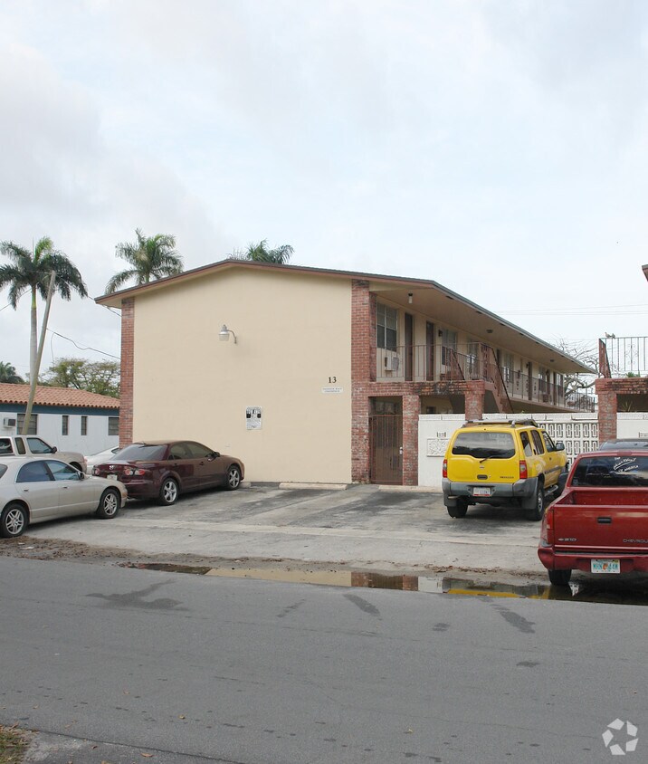 Primary Photo - Edgewater Condo