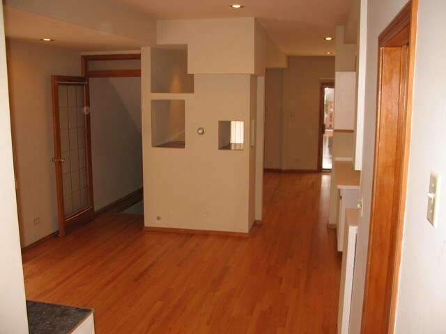 Foto del edificio - 1238 W Henderson St