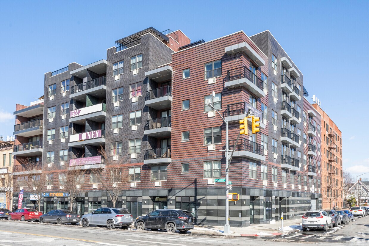 527 Avenida Coney Island - 527 Coney