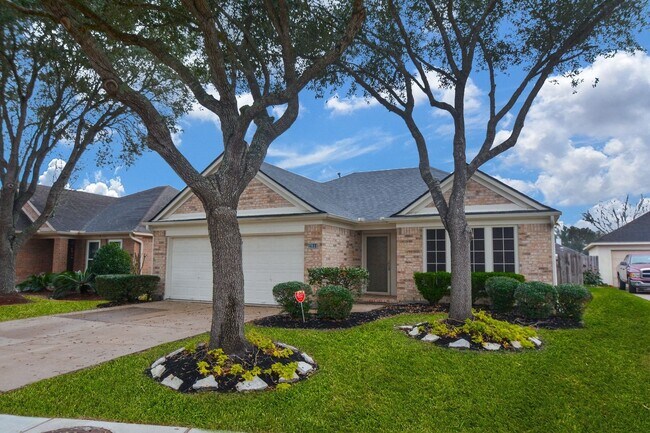 Foto del edificio - 2811 Eros Ln