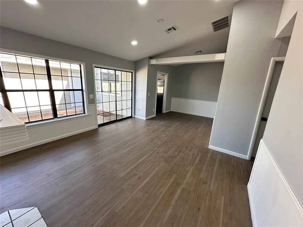 Building Photo - 2739 Indian Creek Blvd