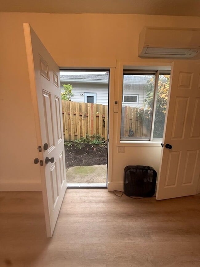 Foto del edificio - 0107-01