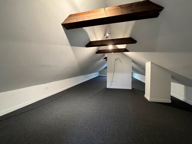 Foto del edificio - 5901 W Giddings St