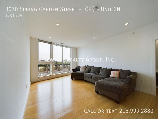 Building Photo - 3070 Spring Garden St