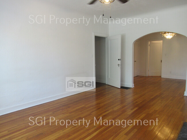 Building Photo - Historic 1 bed 1 bath remodeled home for rent