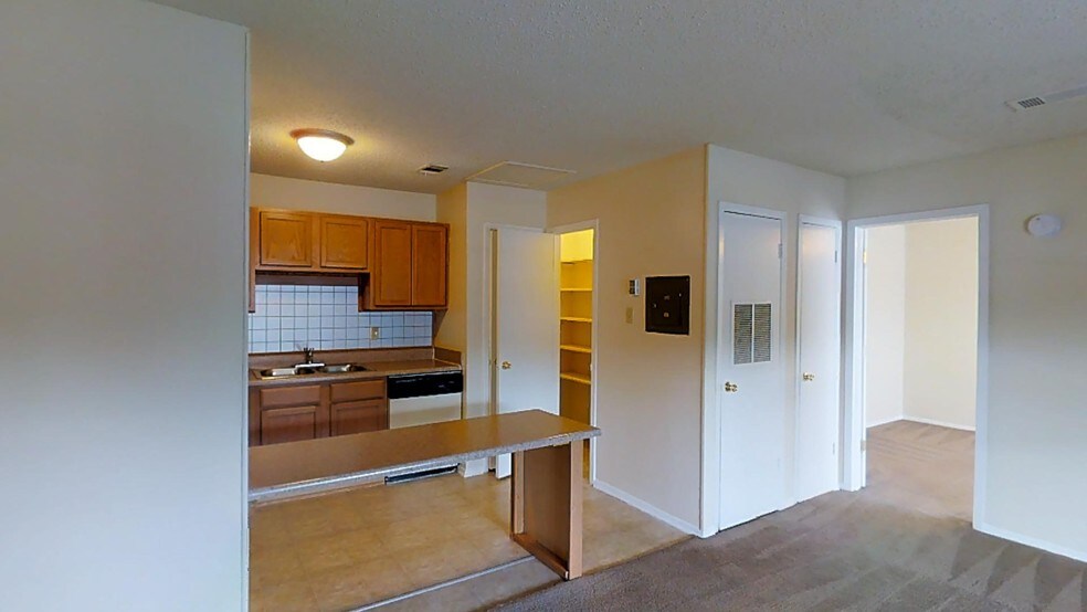 Turtle Creek Apartments