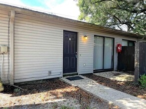 Building Photo - 6801 Tiki Ln