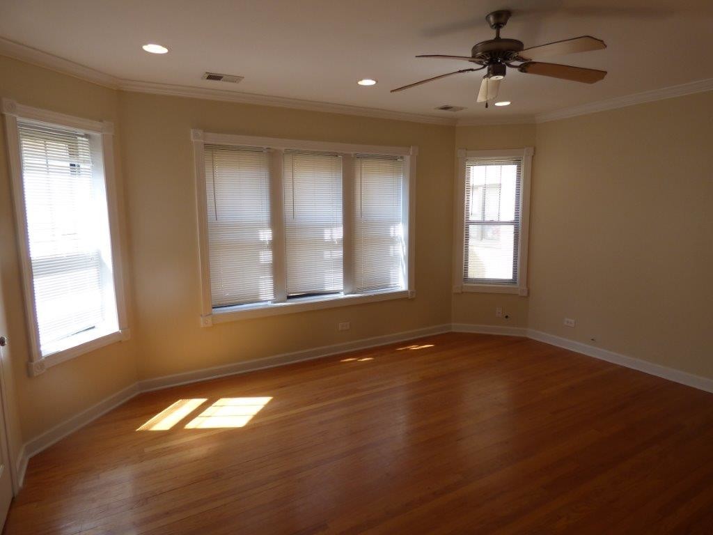 Foto principal - 6442 N Leavitt St