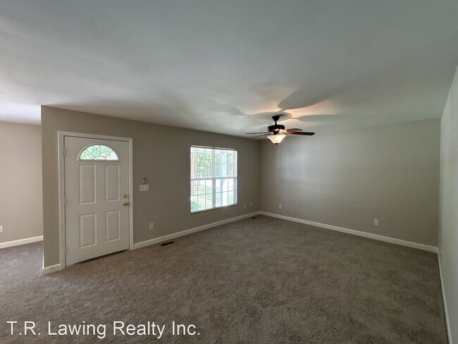 Building Photo - 3 br, 2 bath House - 112 Crescent Street