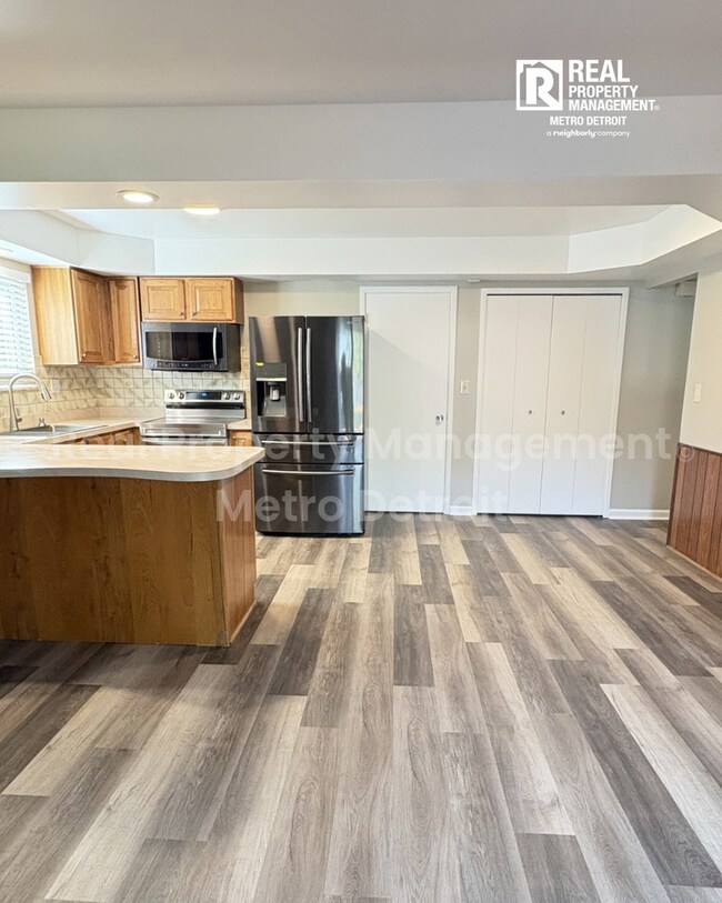 Building Photo - 2651 Arrowhead Dr