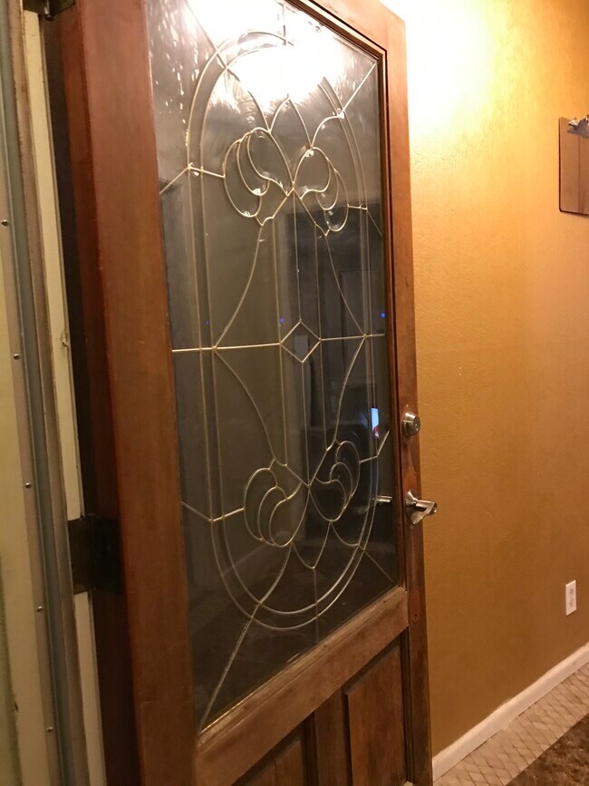 Front door - 9306 Fernglen Dr