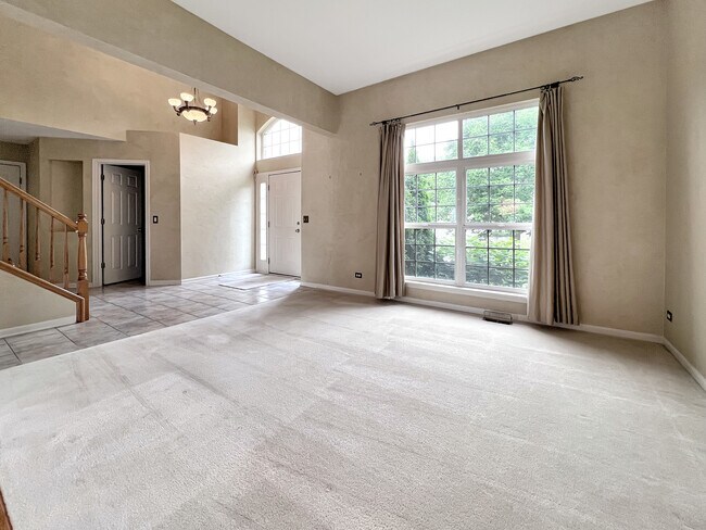 Foto del edificio - 416 Farnsworth Cir