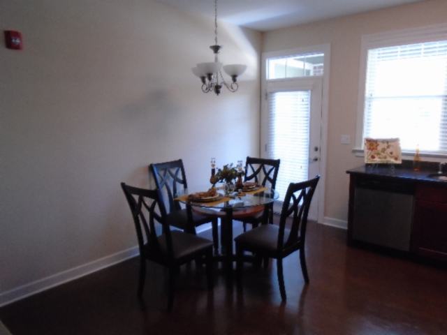 Dining area - Village on State