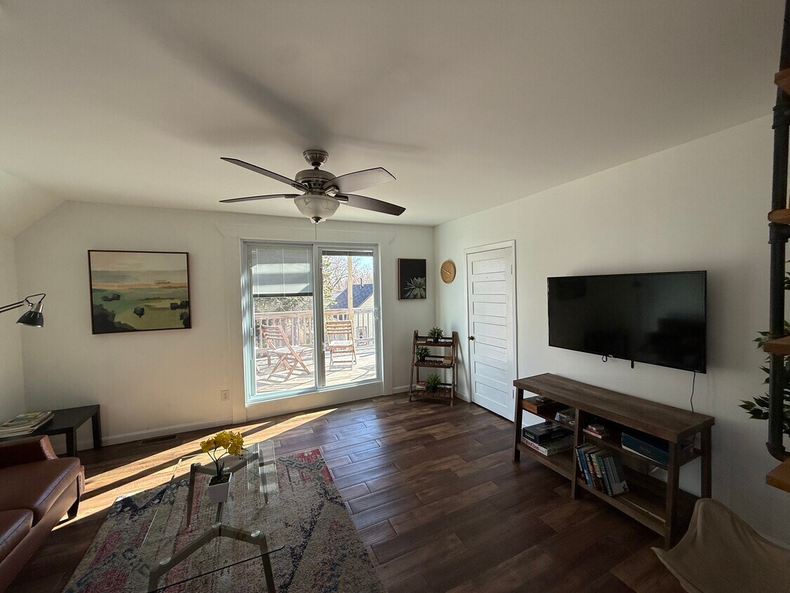 Foto principal - 1413 12th Ave