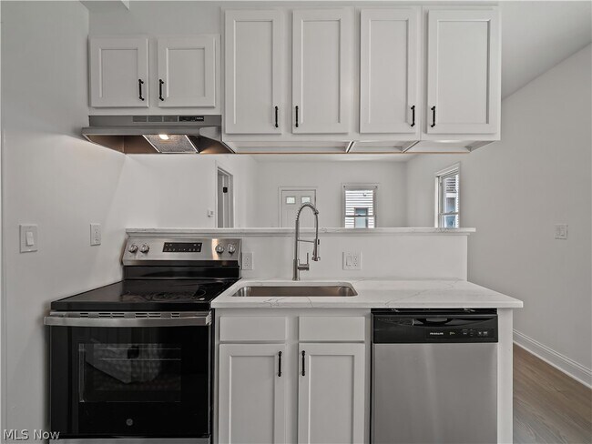 Foto del edificio - 2037 W 11th St