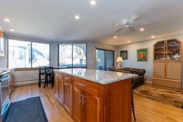 Foto principal - 935 Washington St