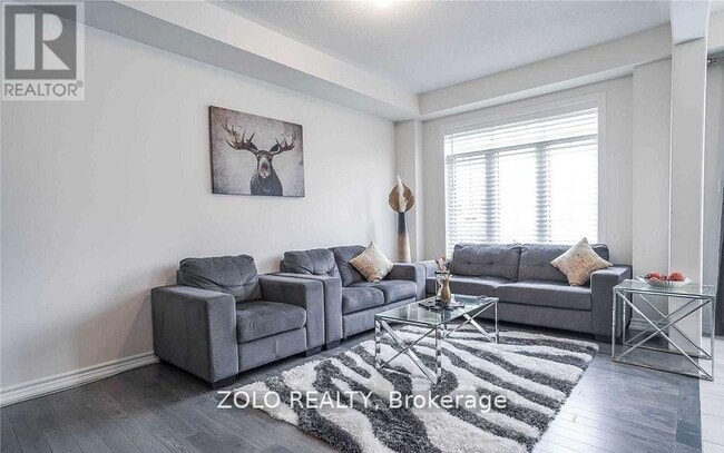 Building Photo - 42 Brent Cres