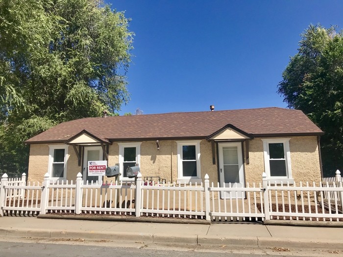 Primary Photo - Beautiful Duplex in Loveland