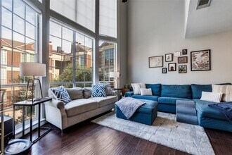 Building Photo - 3100 Cole Ave