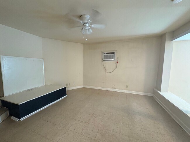 Foto del edificio - 1087 Walnut St
