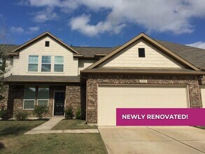 Building Photo - 9735 Cira Court
