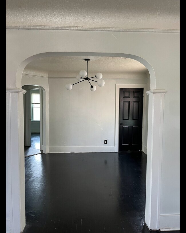 Building Photo - 15849 Indiana St