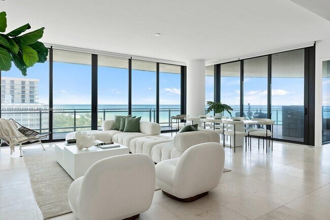 Building Photo - 8701 Collins Ave