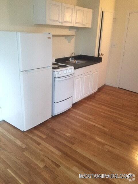 Building Photo - 49 S Huntington Ave